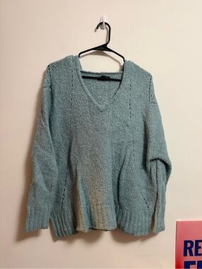 American Eagle Outfitters Light Teal‎ V-Neck Sweater
